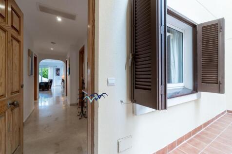Property Image 28