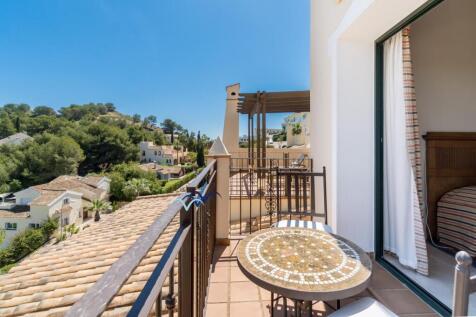 Property Image 37