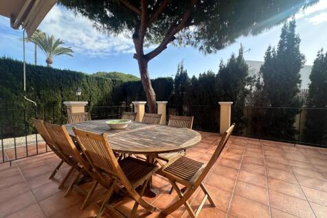 Property Image 38