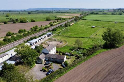 LAND/HOUSE