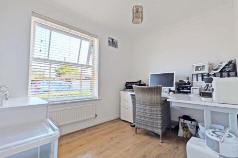 OFFICE/STUDY
