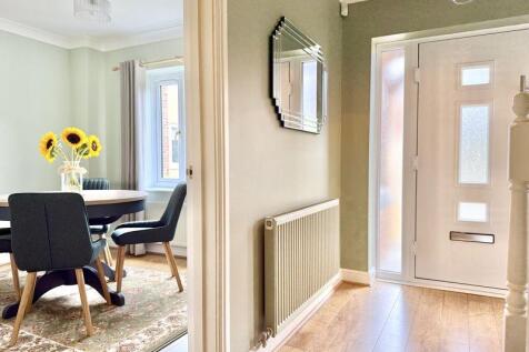 ENTRANCE HALLWAY