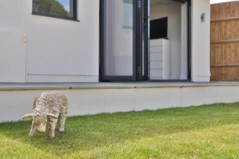Property Image 28