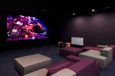 Free Resident&#39;s Cine