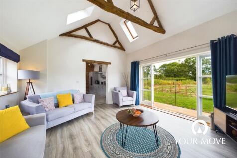 Vaulted Sitting Room