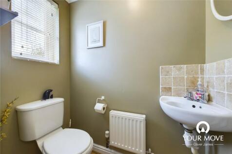 Cloakroom / Wc
