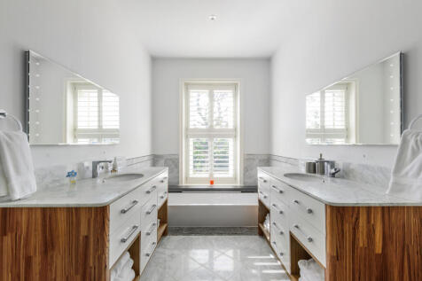Primary En-suite