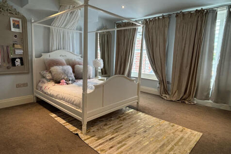 Secondry Bedroom