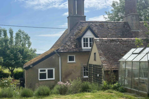 2 bedroom semi-detached house
