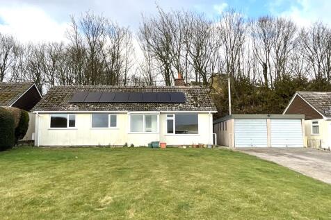 3 bedroom Detached Bungalow for rent
