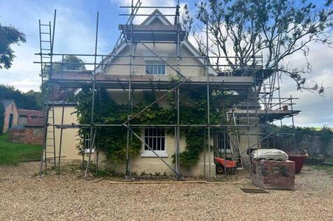 Three-bedroom country residence.