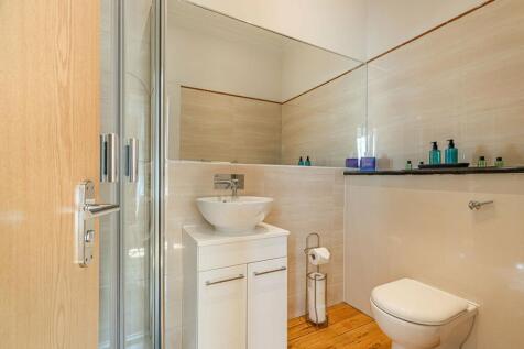En Suite Shower