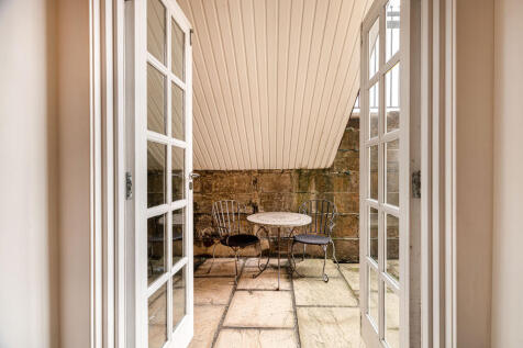 Bedroom 3 Doors
