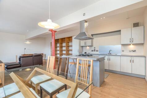 Kitchen/Living