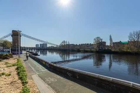 Clyde Walkway Nearby