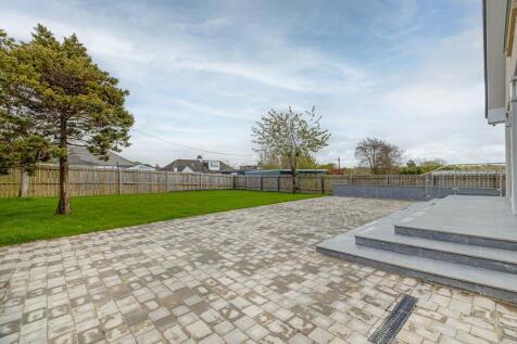 Rear Courtyard