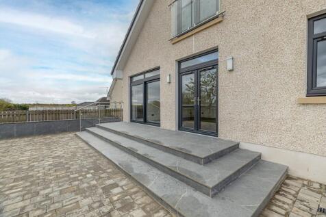 Rear Courtyard