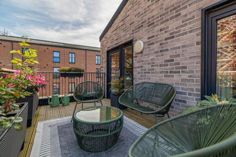 Terrace East