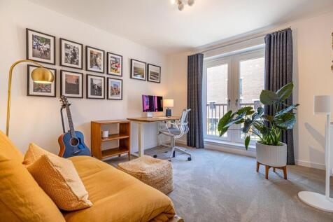 Bedroom 2 (2nd)