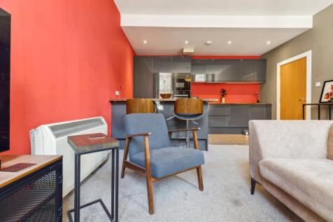 Living/Kitchen