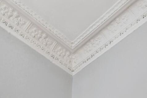 Cornice