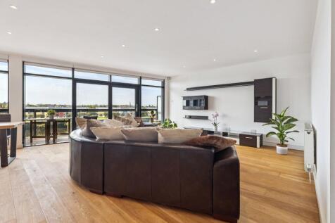 Living/Kitchen