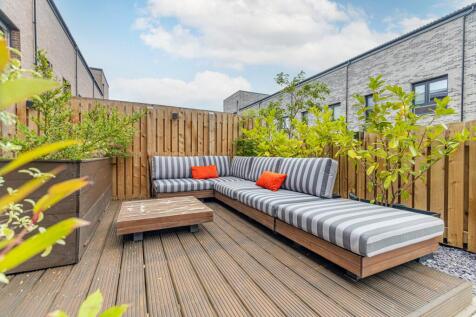 Rear Garden Deck