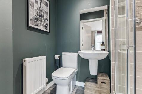 En Suite Shower