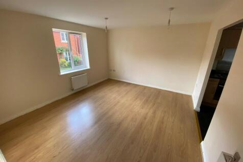 Living Room (2)