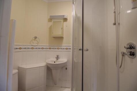 En-suite shower room