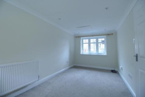 Additional reception/downstairs bedroom