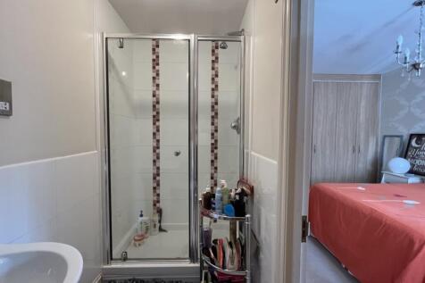 En-suite Two
