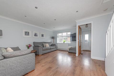 48 Larch Way (24).jpg