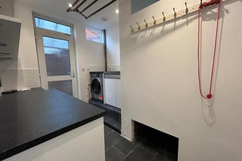 Utility Room.jpg