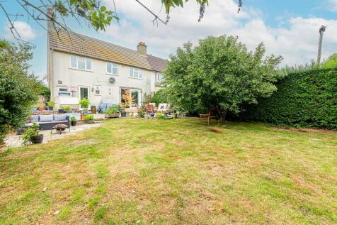 153 Lower Farnham Road  (14).jpg