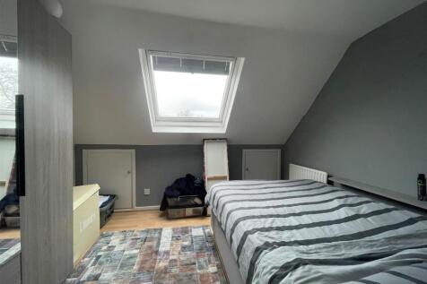 Bedroom.jpg