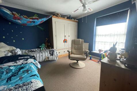 Bedroom 3.jpeg