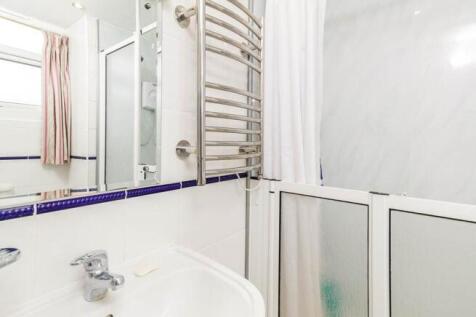 Shower room rm.jpeg