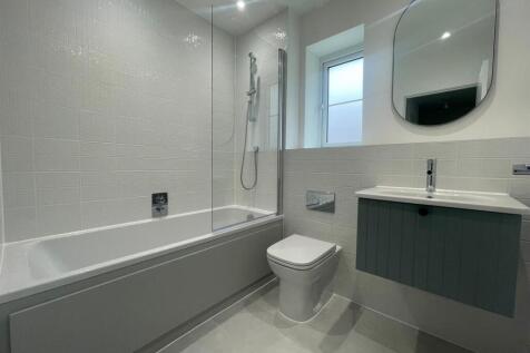 New Bathroom.jpg