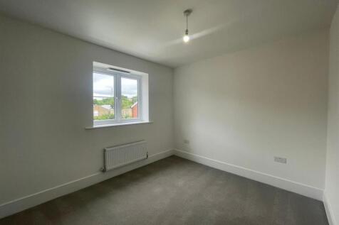 Master Bedroom.jpg