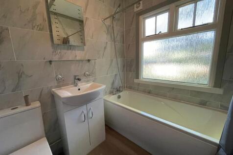 Bathroom.jpeg