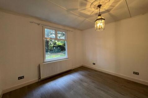 Bedroom towards window.jpeg