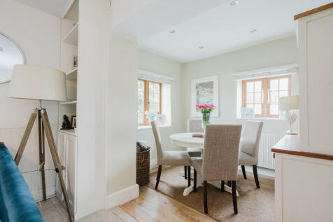 16 Bread St 006