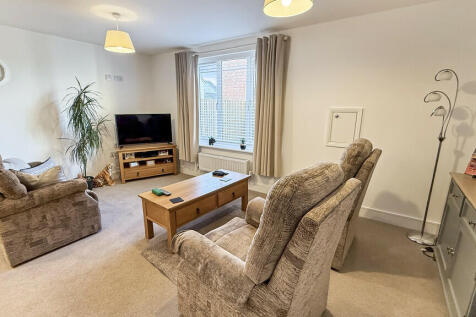 Lounge/kitchen/di...