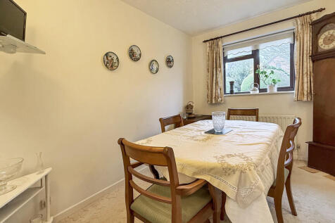 Bedroom/reception...