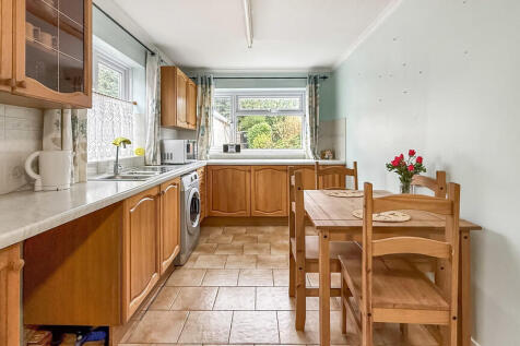Kitchen/dining ro...