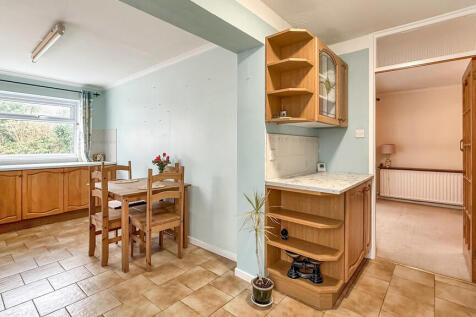 Kitchen/dining ro...