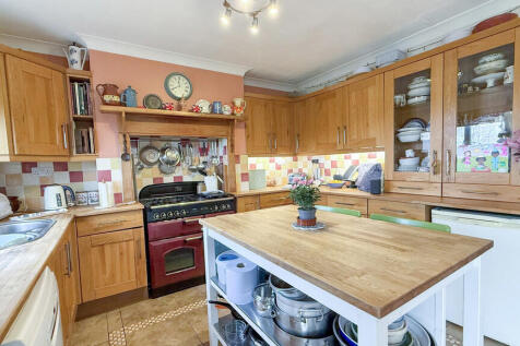 Kitchen/dining ro...