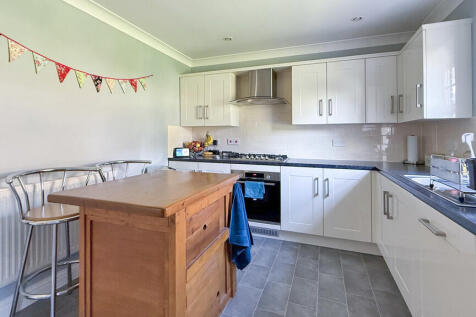 Kitchen/breakfast...