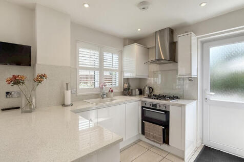 Kitchen/dining ro...